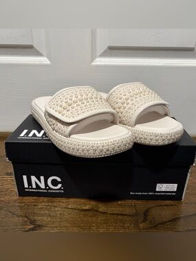 INC International Concepts Rayley2P Pearl Slide Sandals - Pearl